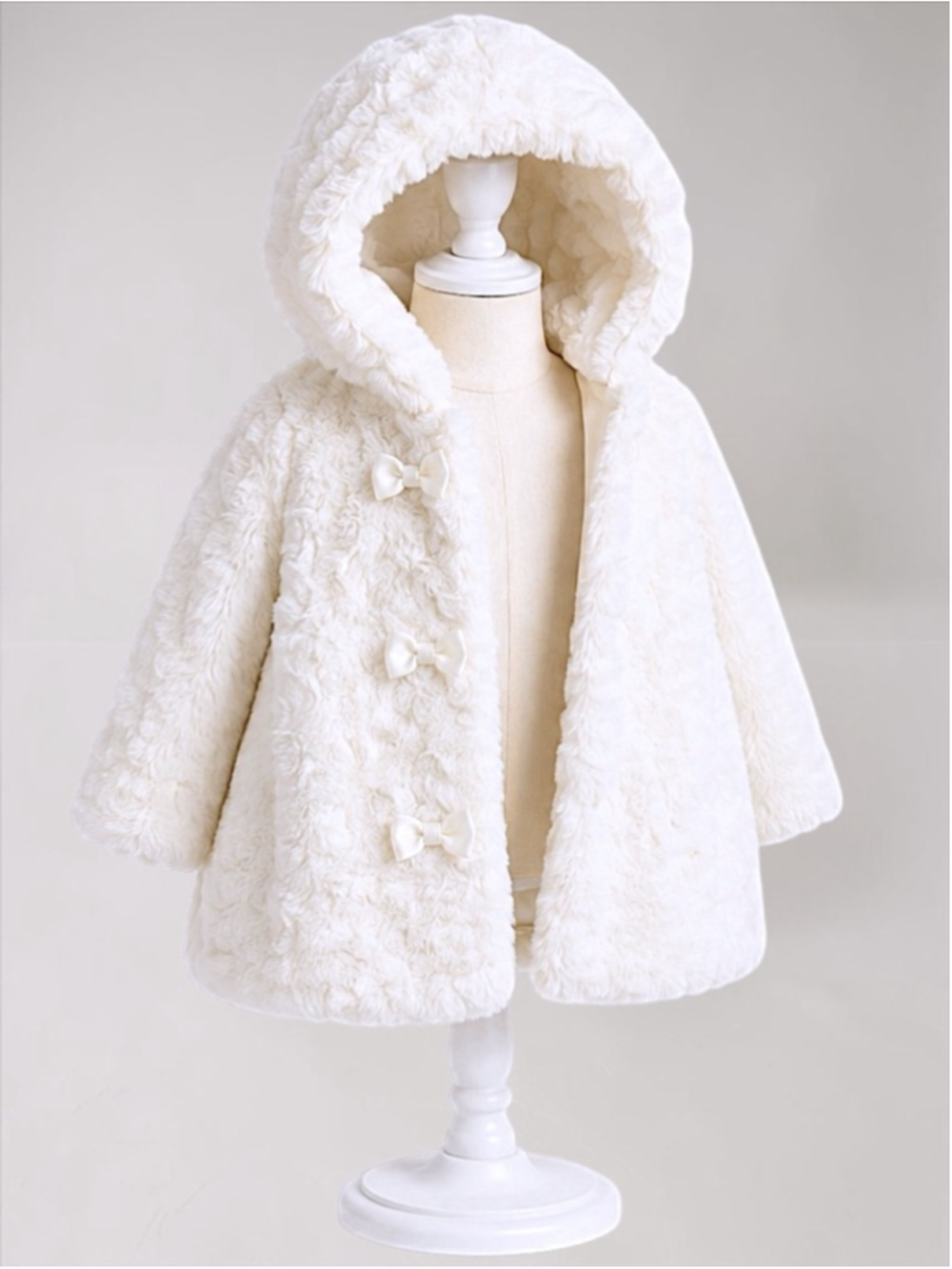 Widgeon 3-Bow A-Line Faux Fur Coat – Size 12M - Picture 7 of 12